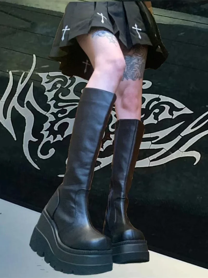 2023 New Fashion Platform Women Combat Winter Heels Quality Long Thigh High Zipper Knee High Boots Botas Mujer Platform Shoes