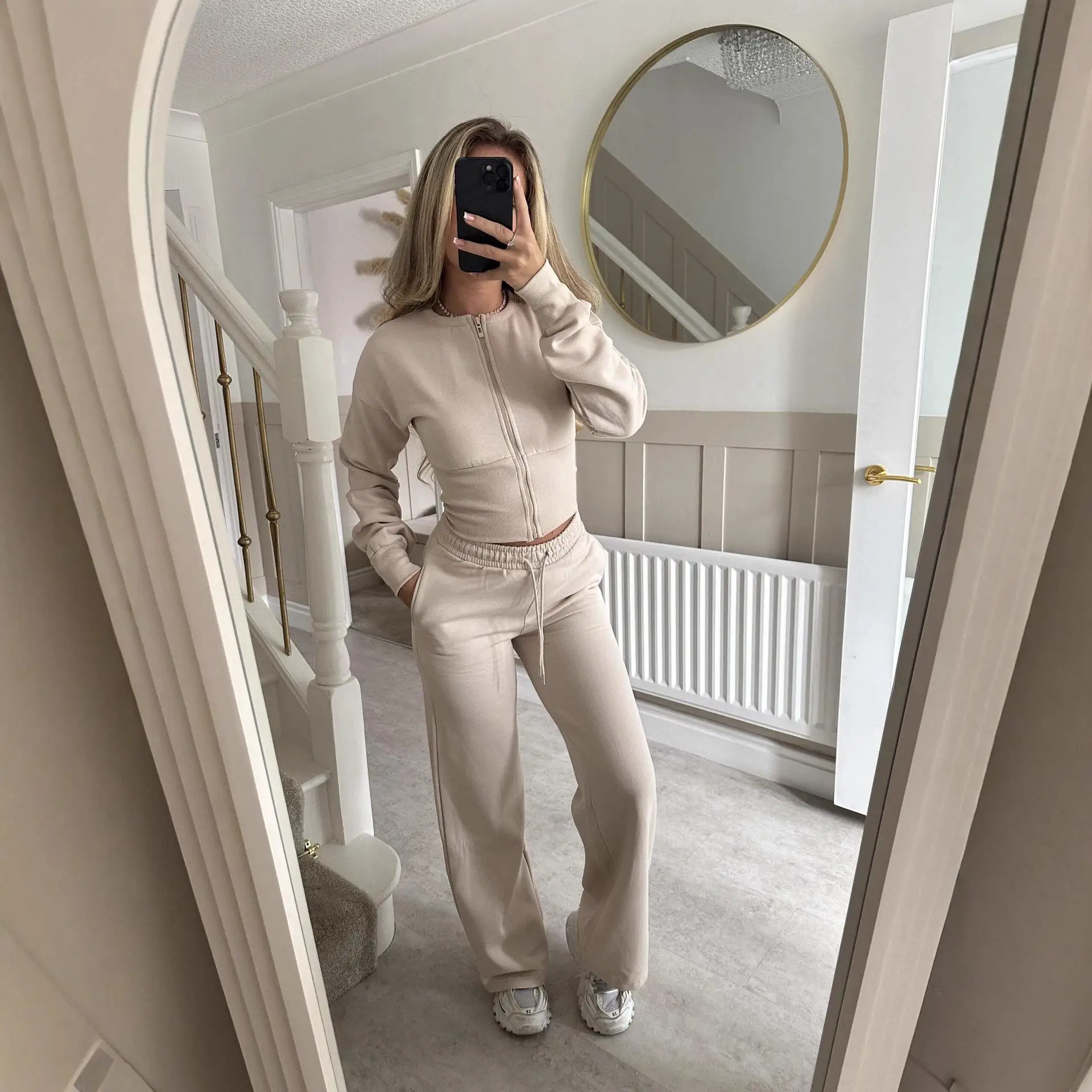 

New Faionable Casual Zipper Suit Pure Color Tee Piece Set Women's Long Sve Long Pants Ensemble European Sle Four Sea...