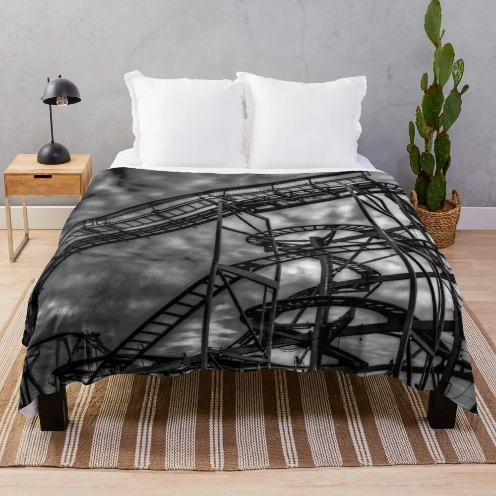 

Monochrome Rollercoaster Throw Blanket manga Fashion Sofas Heavy Blankets