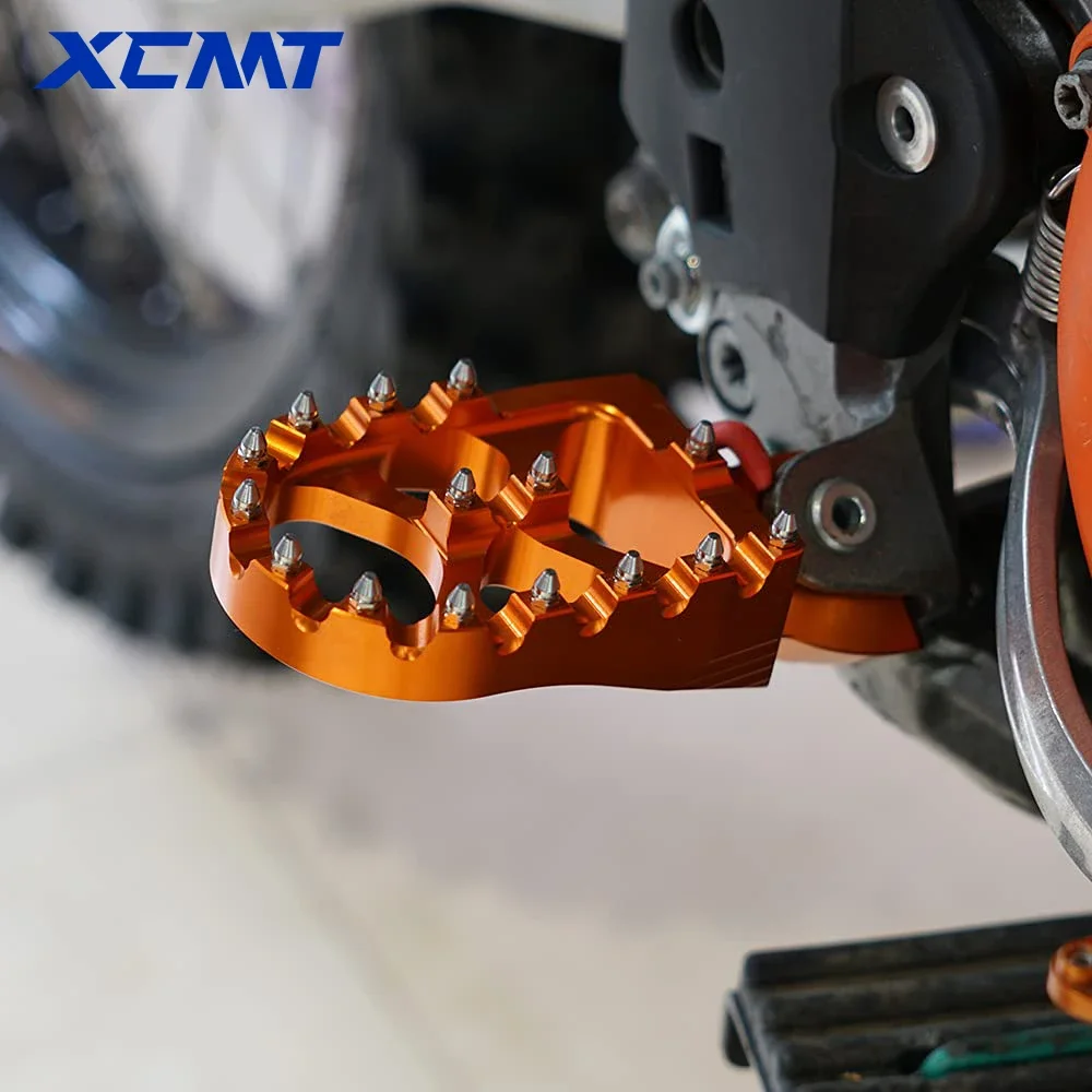 Foot Pegs Foot Rests Pedals For KTM 690 ENDURO SMC R SX EXC XC 1290 ADV S For BETA RR 2T 4T For HUSQVARNA 701 SM TC FX TE FE 300