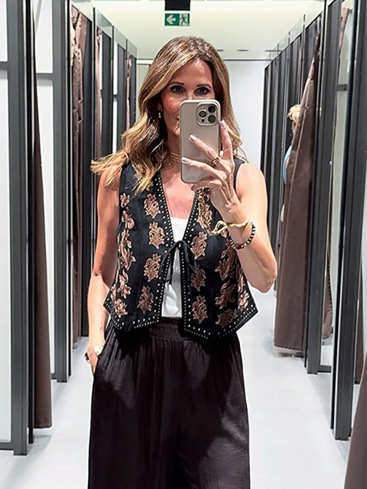 

HH женский осенний модный винтажный жилет с вышивкой и бархатной текстурой, женский повседневный жилет с v-образным вырезом на шнуровке High Street