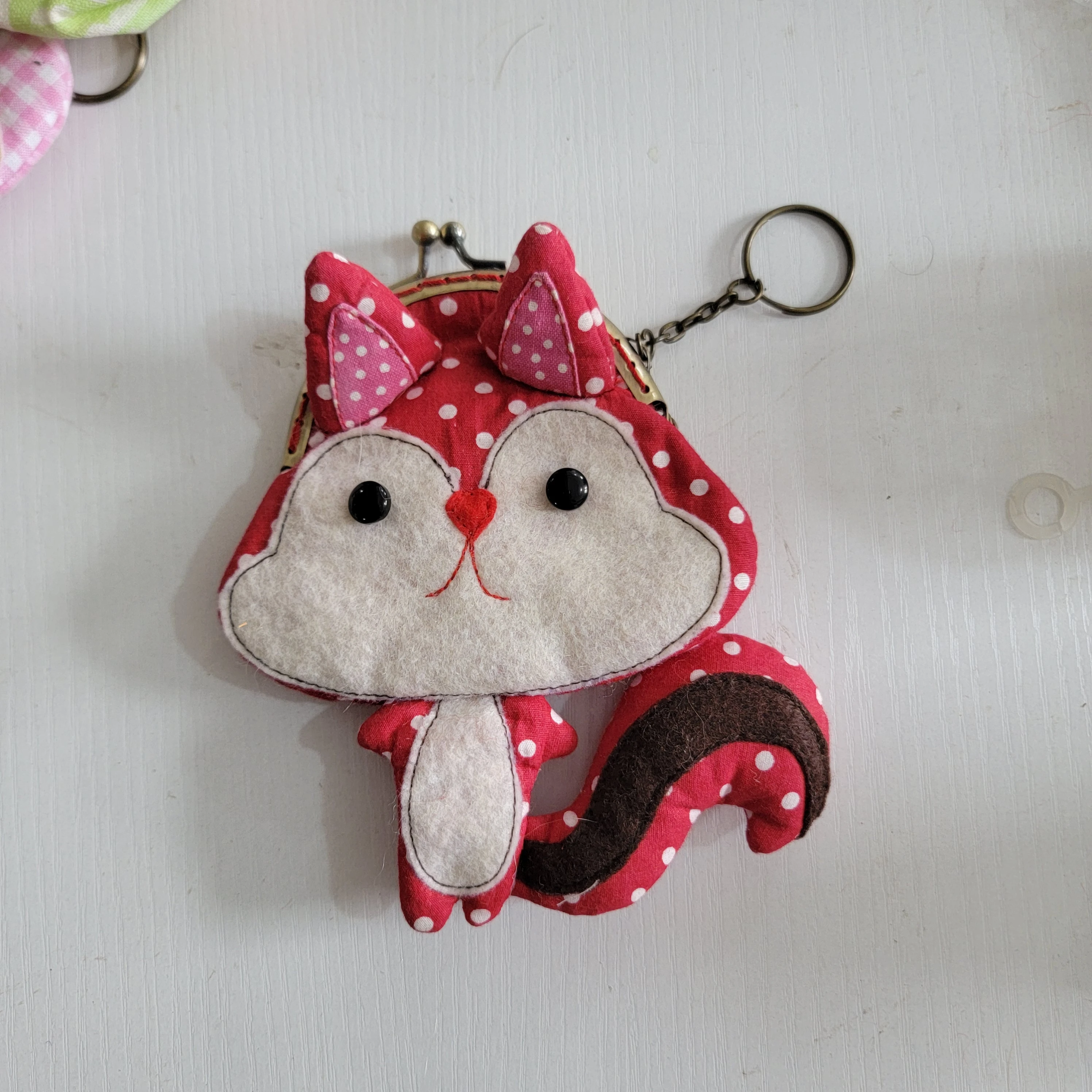 

Lock Coin Purse with Keychain christmas gifts keychain fabric gifts kiss fox shape cute shape Childlike fun