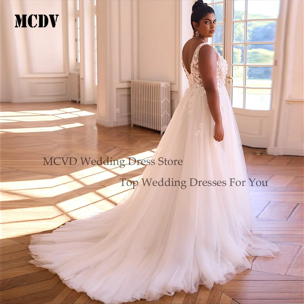 MCDV Oversize Lace Weddings Dresses Bridal Backless V-Neck Applique Sleeveless Boho Vestidos De Novias Sweep Train Customized