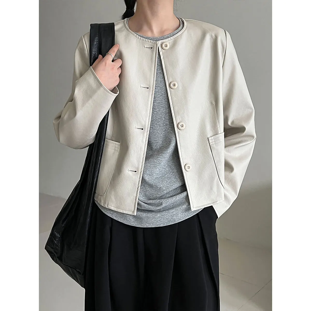 SuperAen O-Ausschnitt im koreanischen Stil, einreihige kurze Lederjacken für Damen, 2025, Herbst, neue High-Street-Fashion-Freizeitmäntel