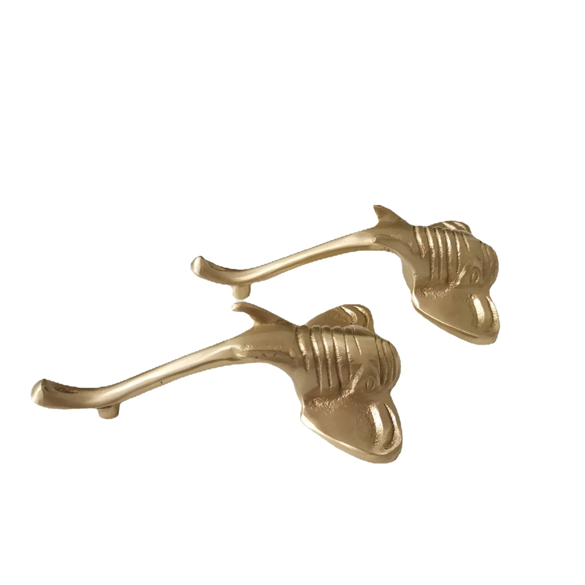 1 piece Elephant Nose Cabinet Handles Creative Wine/Book Cabinet Pull Knobs Gold Drawer Bar Furniture Accessory Hardware