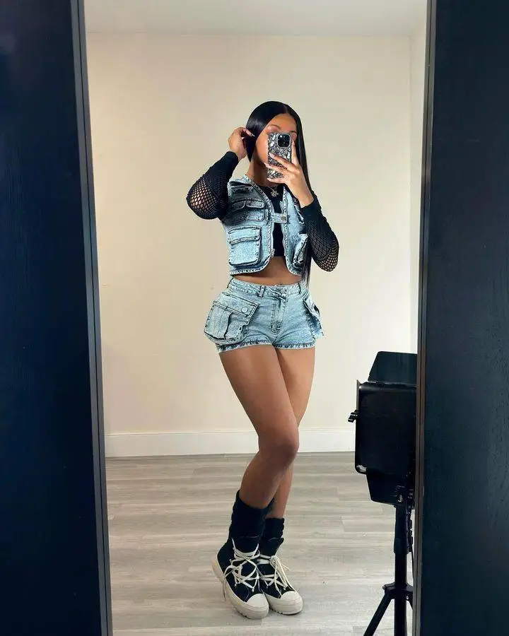 Multi Pockets Vest Elasticity Denim Short 2 Piece Set for Women Sexy Zipper Sleeveless Crop Top + Shorts Night Club wear Outfits