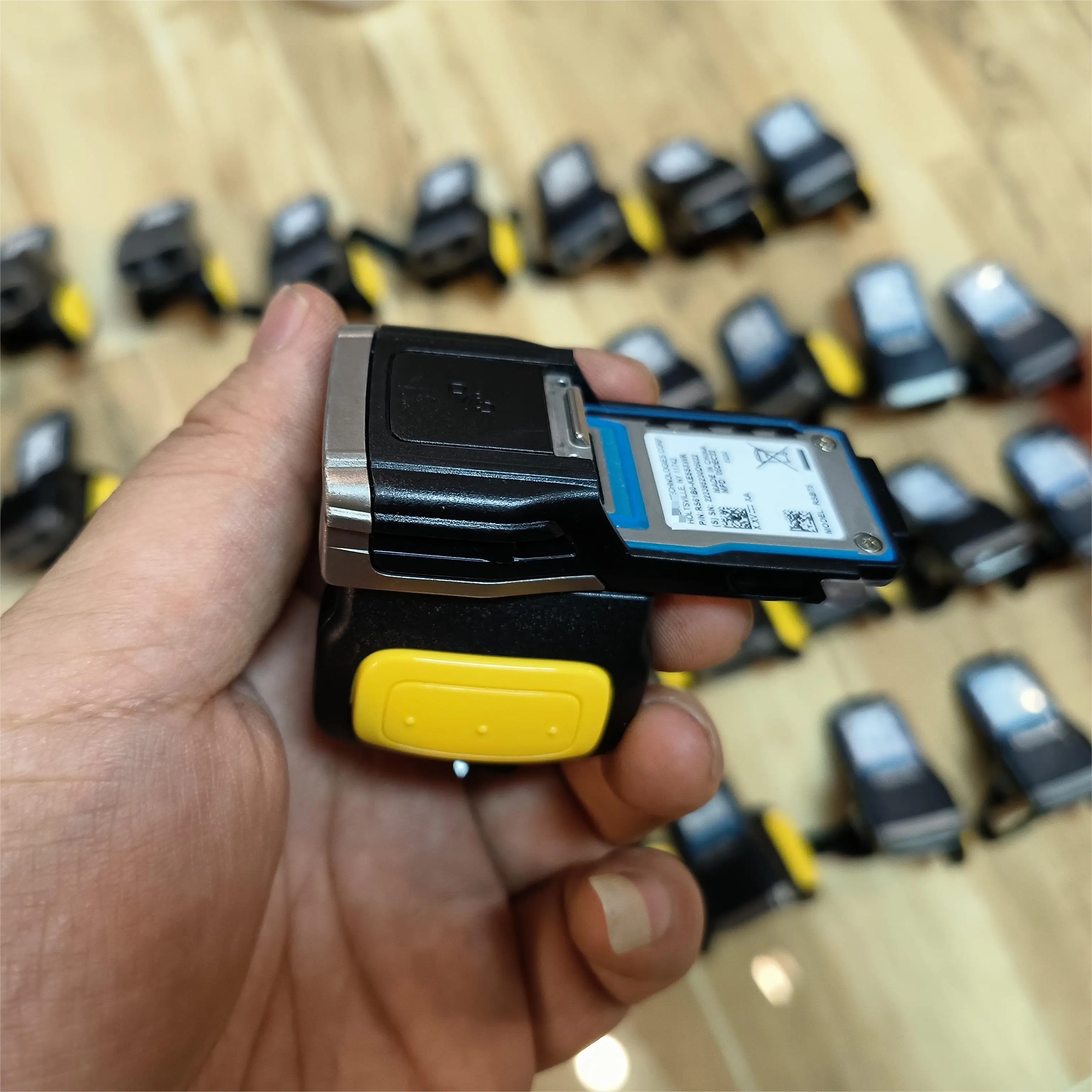 

RS6100 Wearable Barcode Scanner 2D Bluetooth Ring Scanner Bar Code Reader