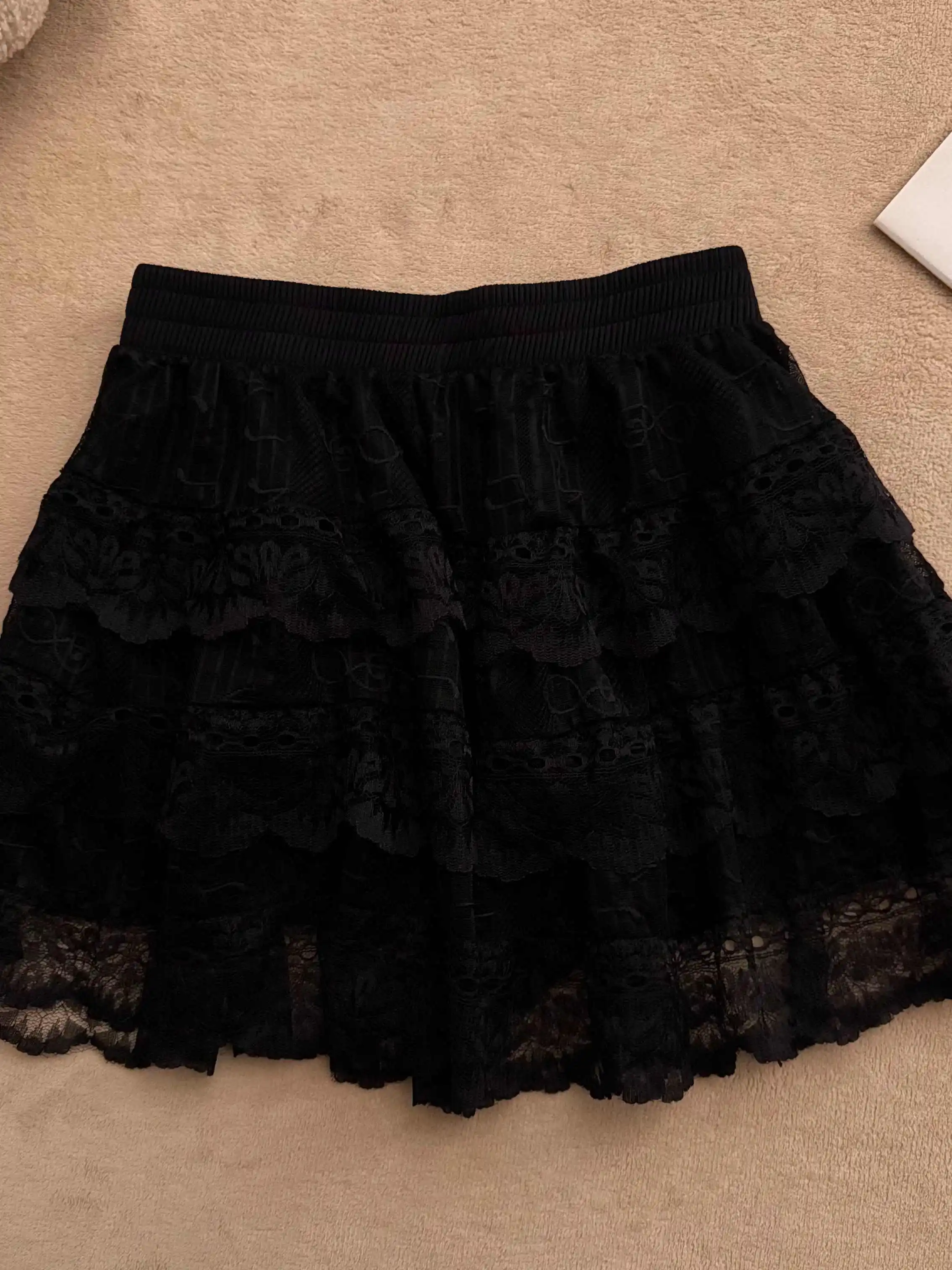 กระโปรงทรงเอผ้าลูกไม้สีขาวสำหรับผู้หญิง แฟชั่นวินเทจยุค 90s Y2k Gyaru สไตล์บัลเลต์ กระโปรงพองสไตล์ฮาราจูกุ ยุค 2000s กระโปรงสั้น เสื้อผ้าฤดูร้อน