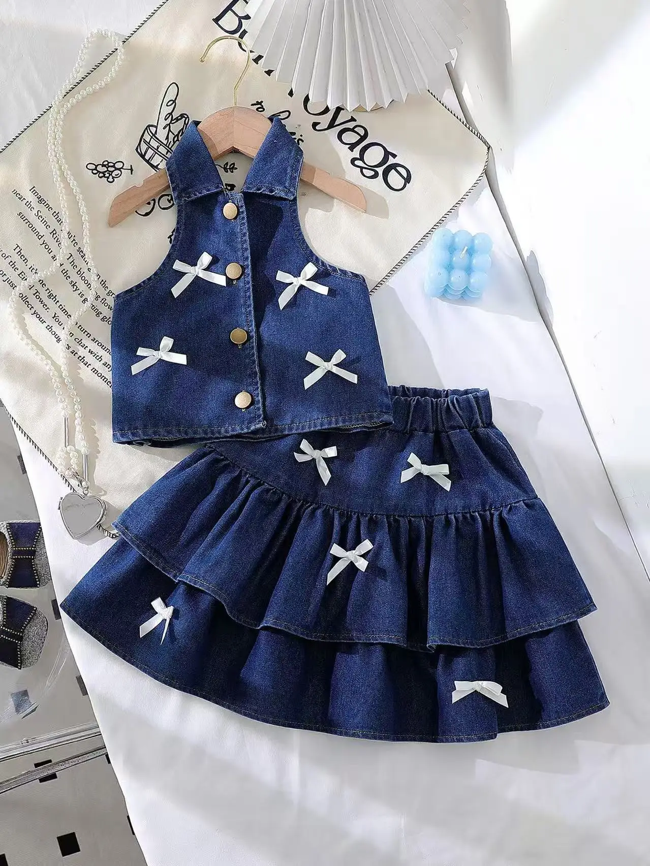 

2026 New Kids Girls Denim 2 Piece Set Halter Neck Lapel Vest & Bow Denim Skirt Outfit for 4-8Y
