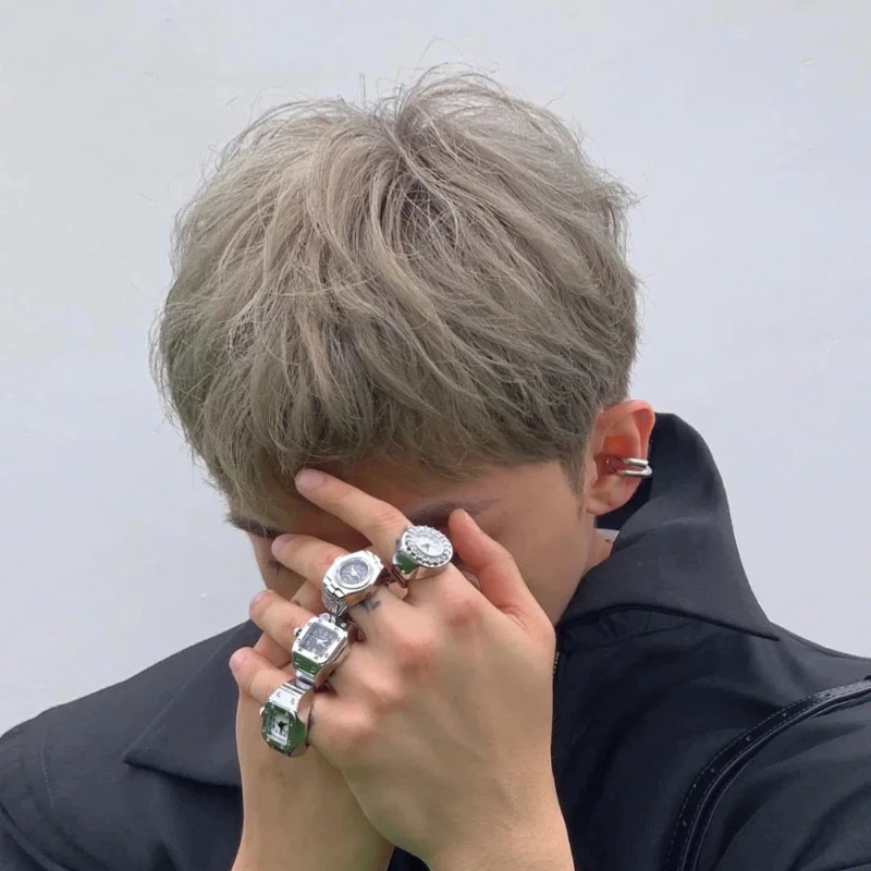 In Stock Watch For Men And Women, Versatile For Couples, Simple, Fashionable, Retro, Creative Finger Ring Watch Ornament Gift