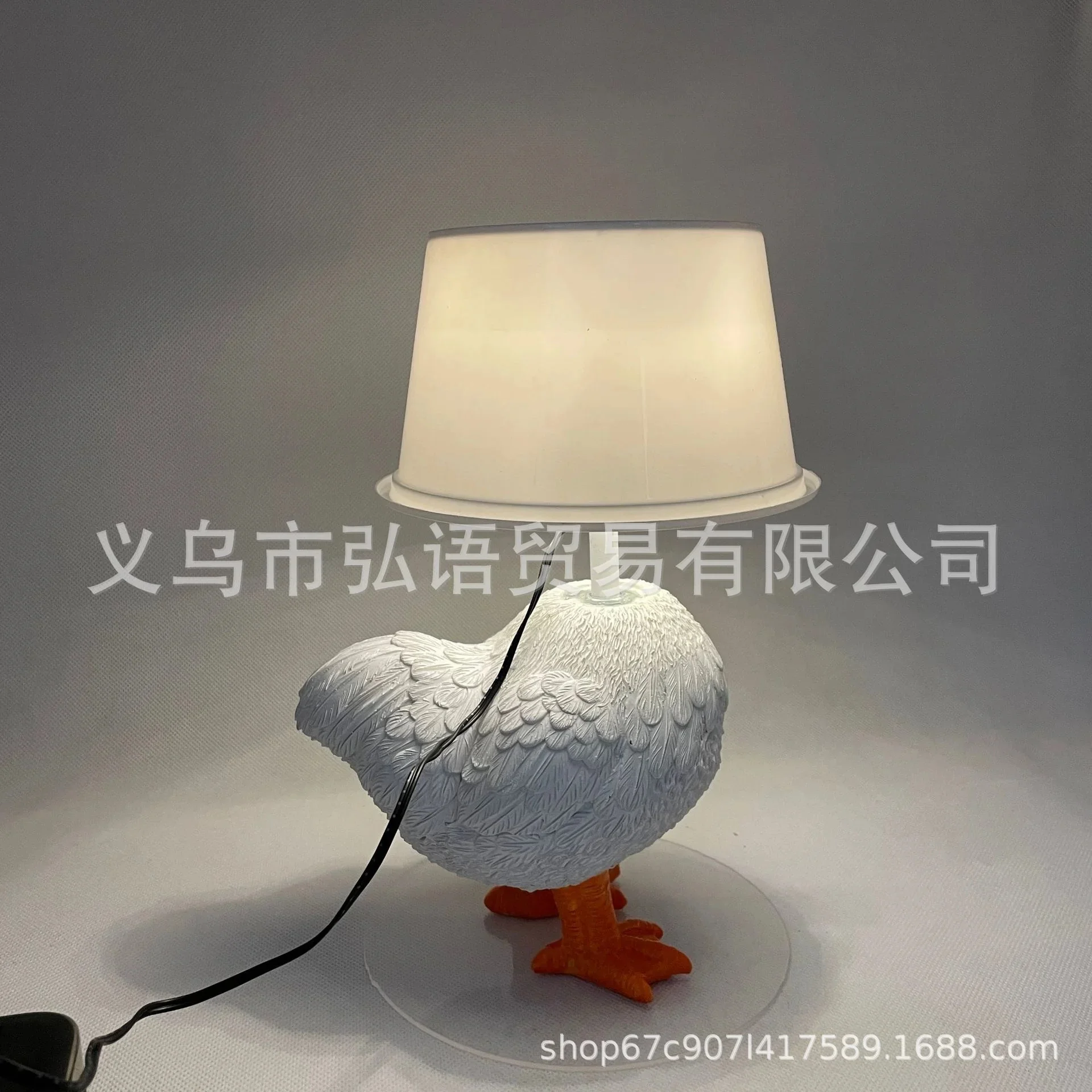 LED Creative Hen Light With Egg In Butt Hen Laying Egg Statue USB Charging Chicken Egg Lamp Realistic For Kids Gift