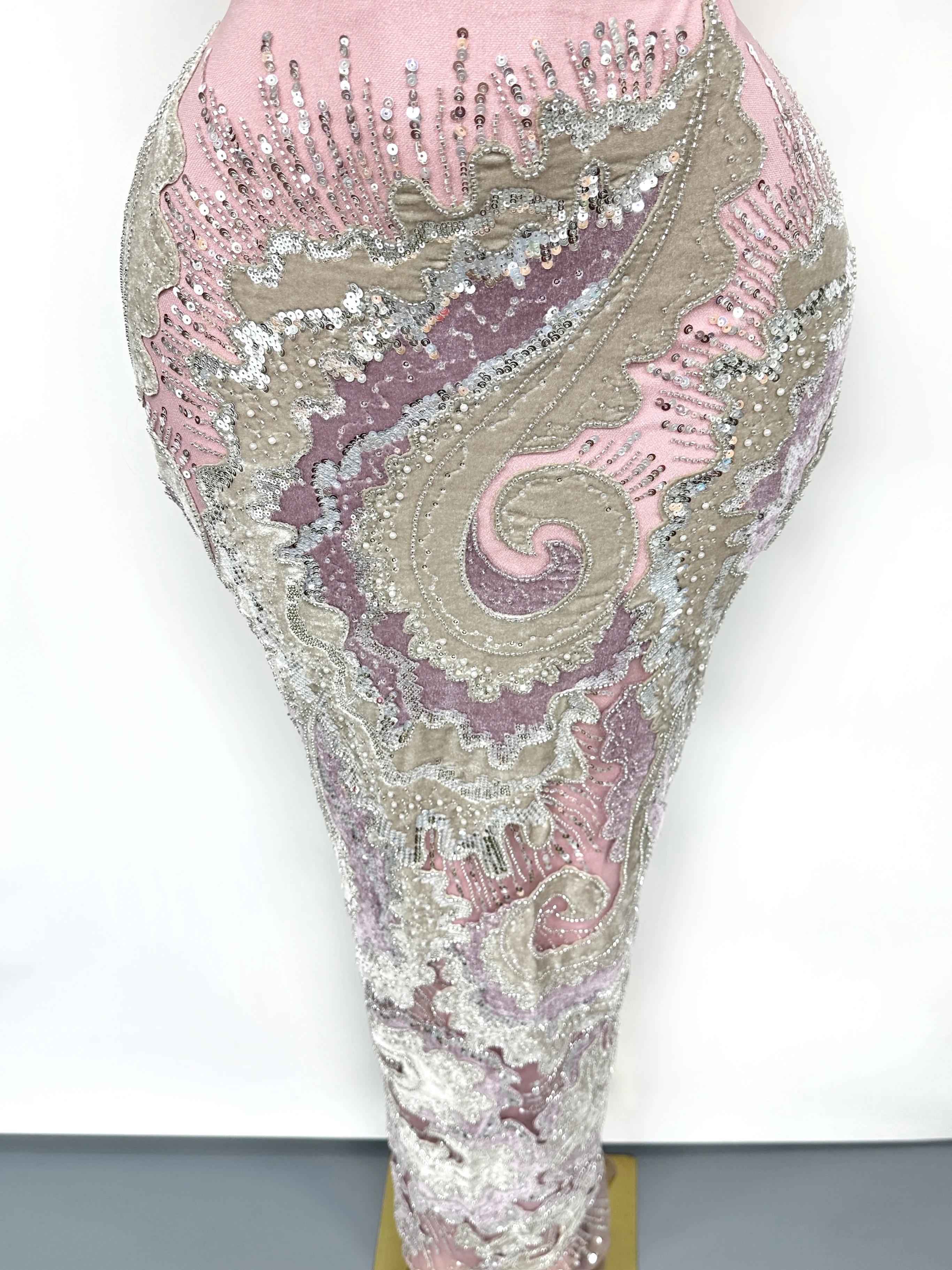 

Nigerian High-Quality Velvet Tulle Lace Fabric with Beads And Sequins 2026 African Mesh Net for Dress