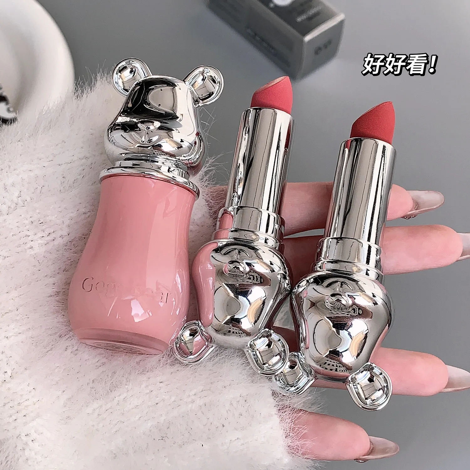 Rossetto Gege Bear Velvet Rossetto opaco con nebbia morbida