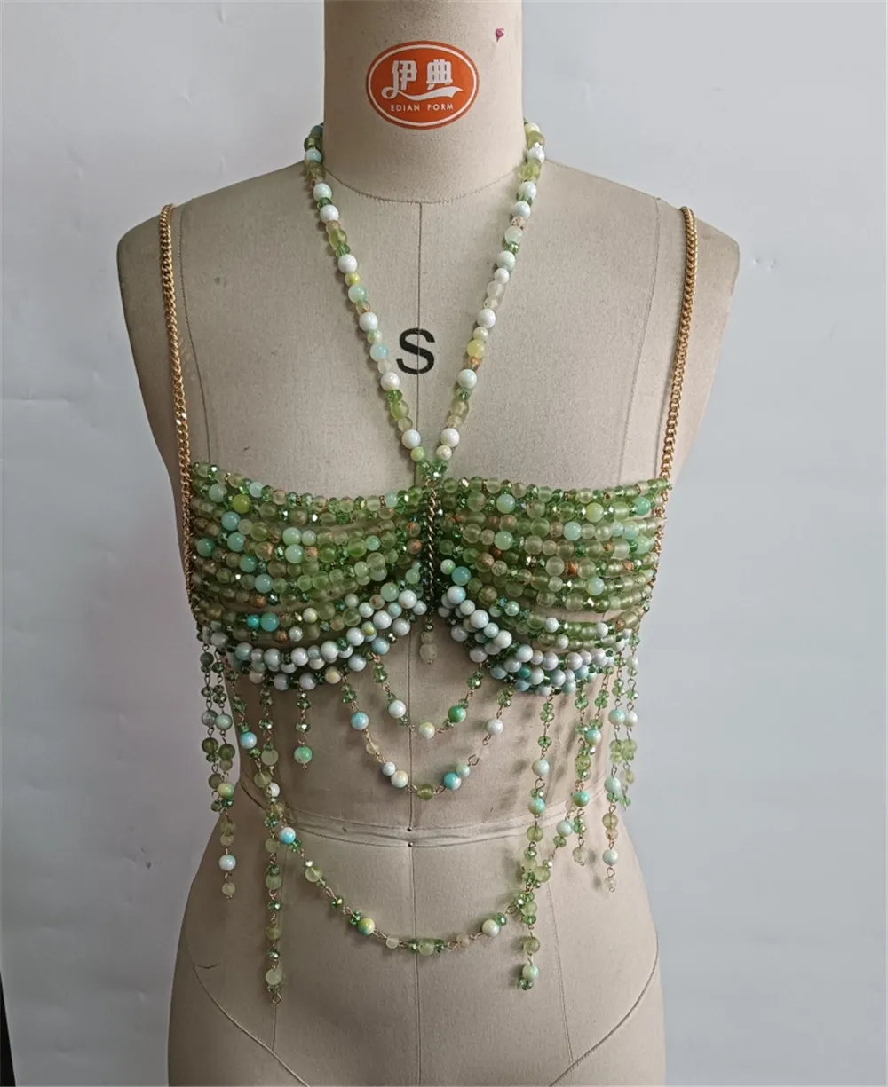 

Women's sexy halter vest women wear outside the chest with a beaded bodice chain top