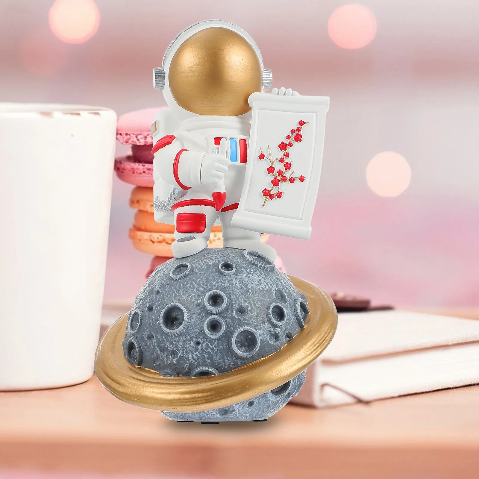 Astronaut Statue Resin Spaceman Ornament for Desktop Bookshelf Dining Table Space Decoration Gift