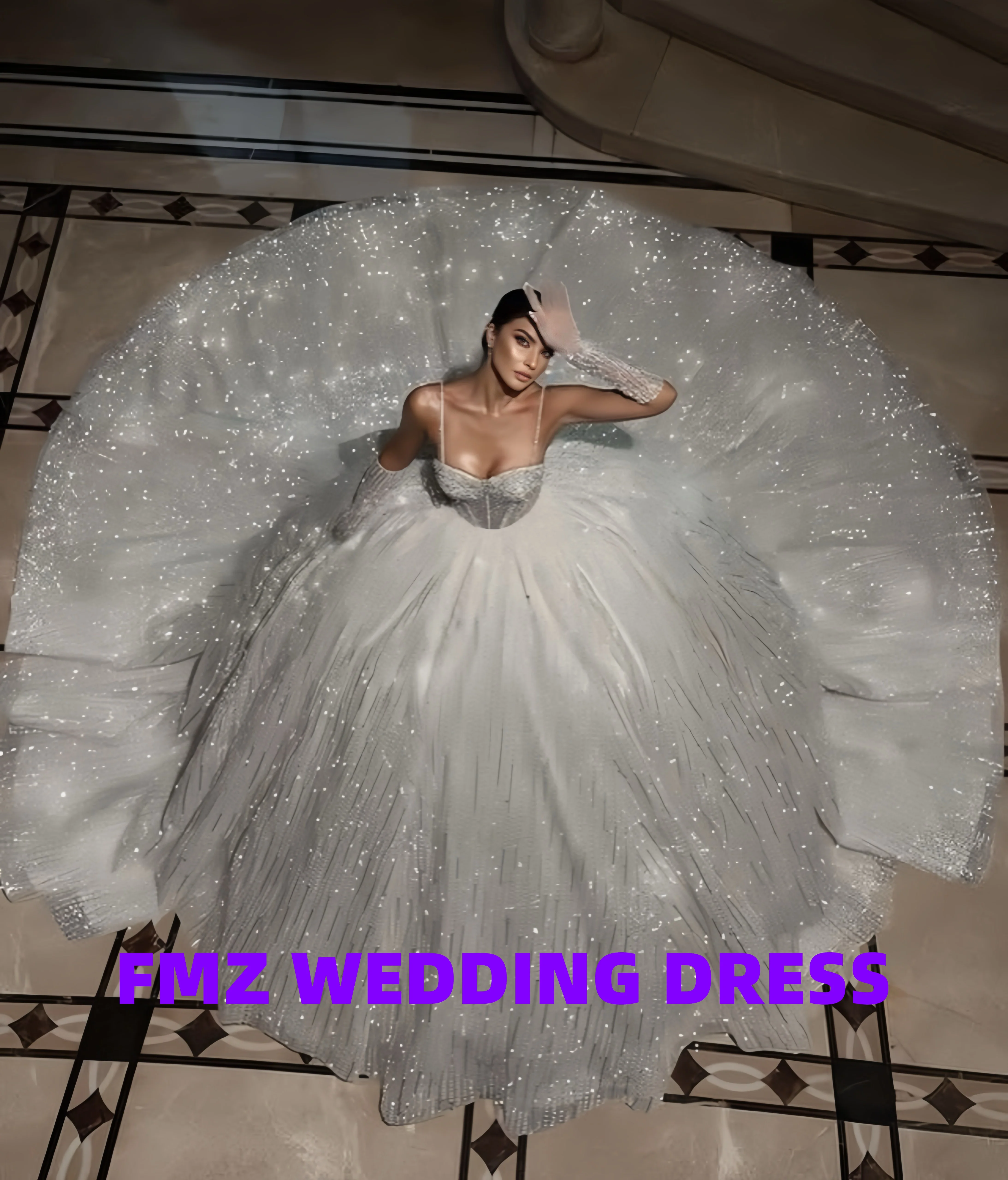 Vestido de novia de lujo con cuentas, vestido de baile sin mangas con cuello dulce personalizado, vestidos de novia