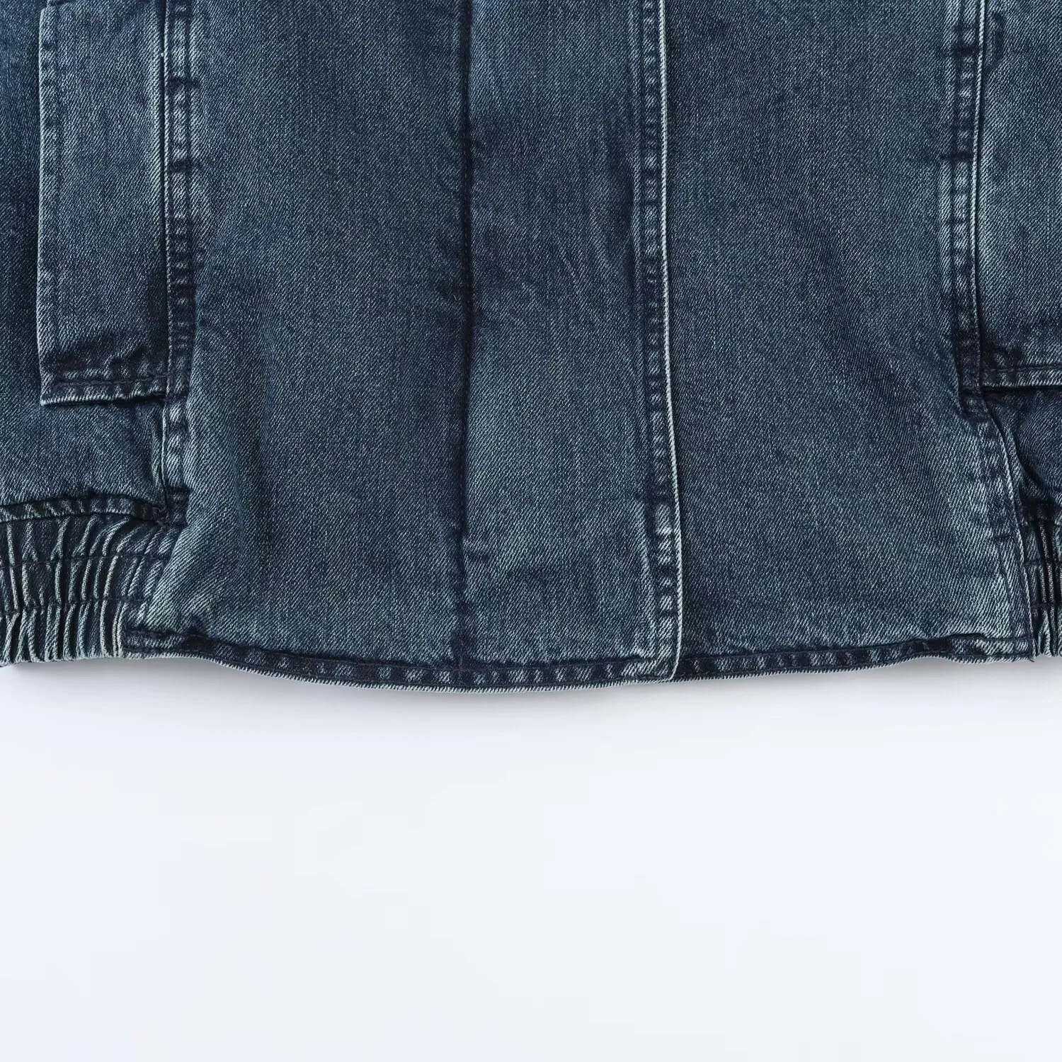 แจ็คเก็ตยีนส์ทรงบอมเบอร์ แขนยาว คอปกหลวม สไตล์ลำลอง แฟชั่นใหม่ สำหรับผู้หญิง ฤดูหนาว 2025