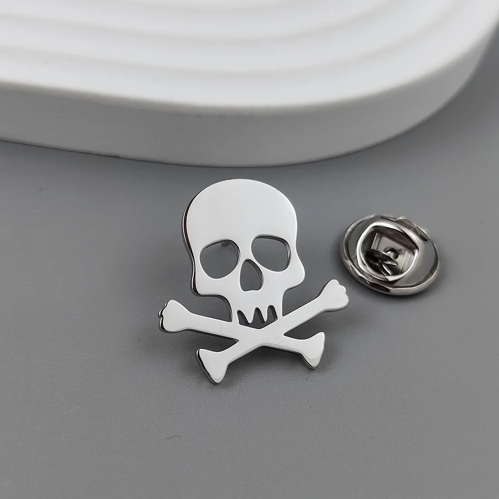 Punk Style Retro Halloween Skull Pin Gothic Brooches for Men and Women Party Creative Personality Clothing Accessories