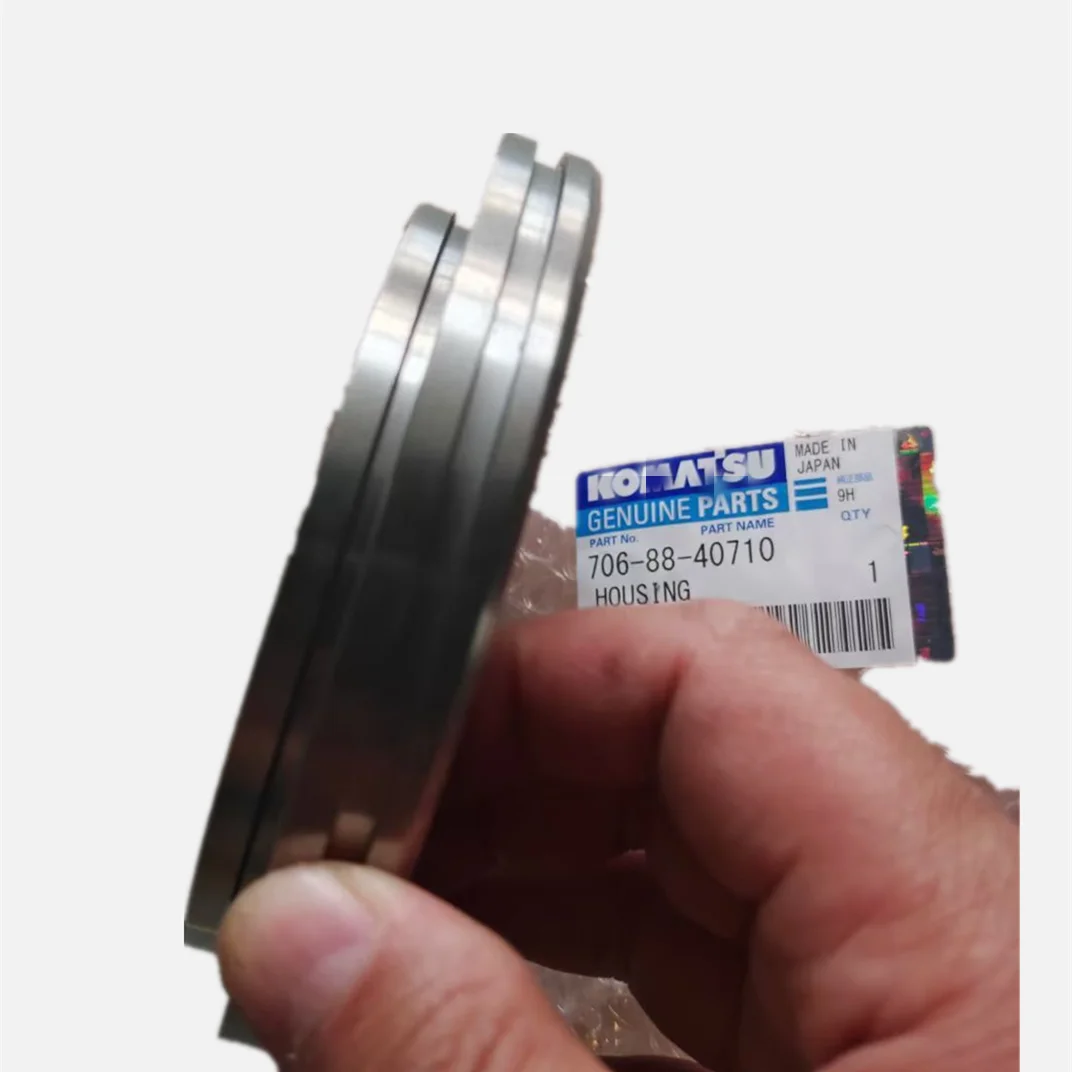 

706-88-40710 7068840710 Housing Excavator PC400-6 PC450-6 Travel Motor Spare Part