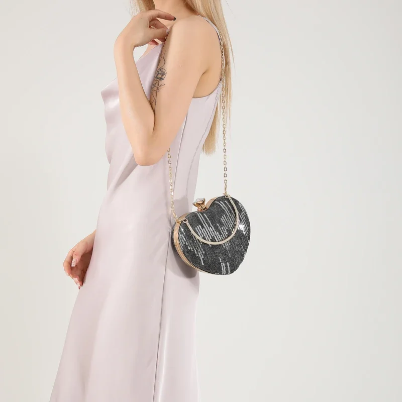 

Evening Clutch Bag Women Shiny Handbag Heart Shaped Metal Frame Bags Fashion Chain Shoulder Crossbody Luxury Lady Coin Purse