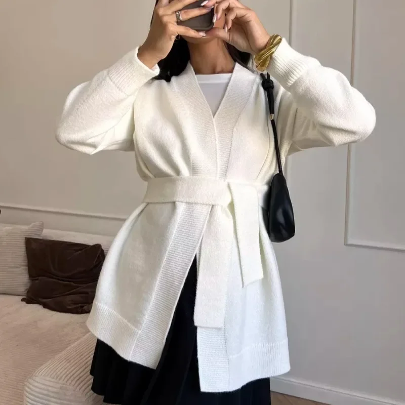 كبيرة الحجم عارضة سترة البلوزات المرأة أنيقة الأبيض محبوك معطف قمم خمر طويلة الأكمام الخامس الرقبة سترة سترة مع حزام #2