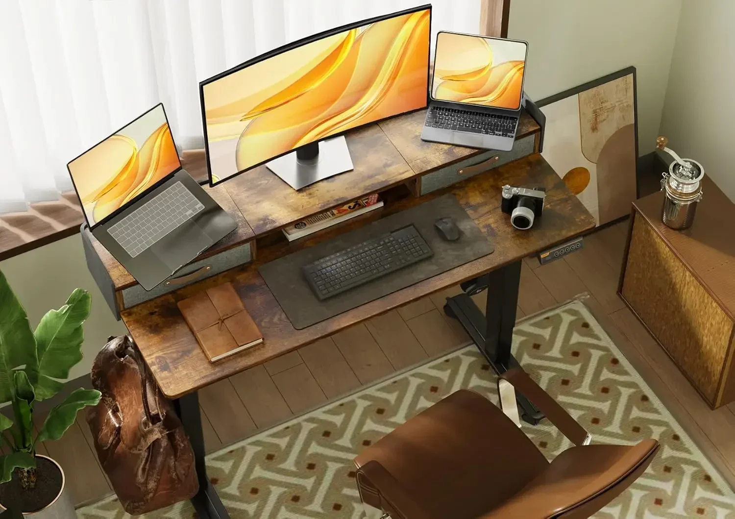 Mesa de pé com gavetas, mesa de pé elétrica de pé com altura ajustável, mesa de suporte para sentar 55 polegadas, marrom rústico