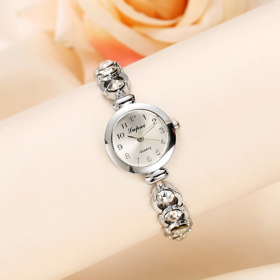 Conjunto de reloj de pulsera para mujer, cronógrafo de aleación de diamantes de imitación, de lujo, informal, 1/2/6 piezas