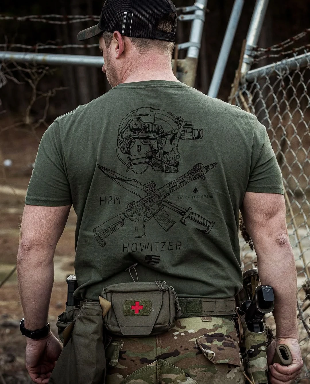2026 Hardman Club Summer Short-Sleeved T-Shirt - Military Style - Rifles and Bayonets Design - Printed Short-Sleeved T-Shirt