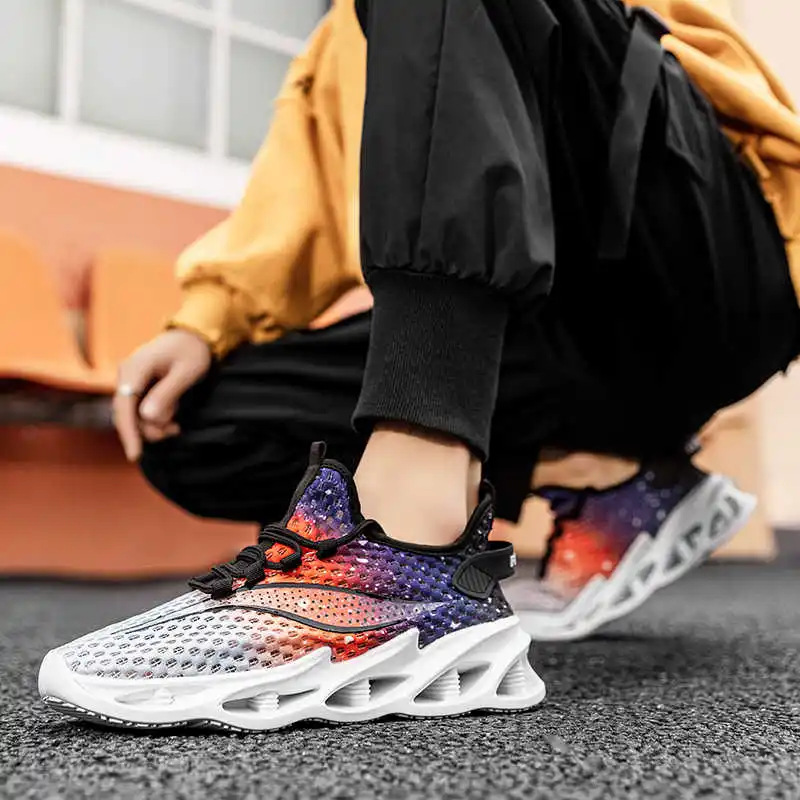 

Осень-весна Мужская обувь на резиновой подошве Кроссовки в повседневном стиле Мужские кроссовки Дизайнерские спортивные известные бренды Sheos Новый стиль Крутые