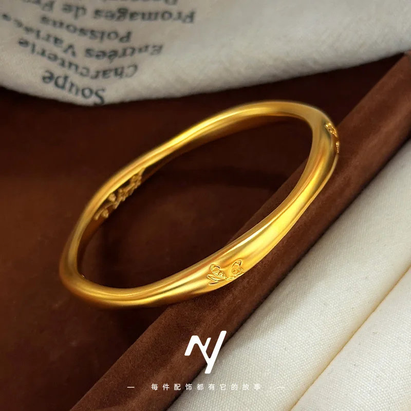 

Универсальный роскошный женский браслет из настоящего золота 9999 24 карата с тонким песком и цветком сливы, маленькая бабочка, простой браслет-кольцо, новый браслет