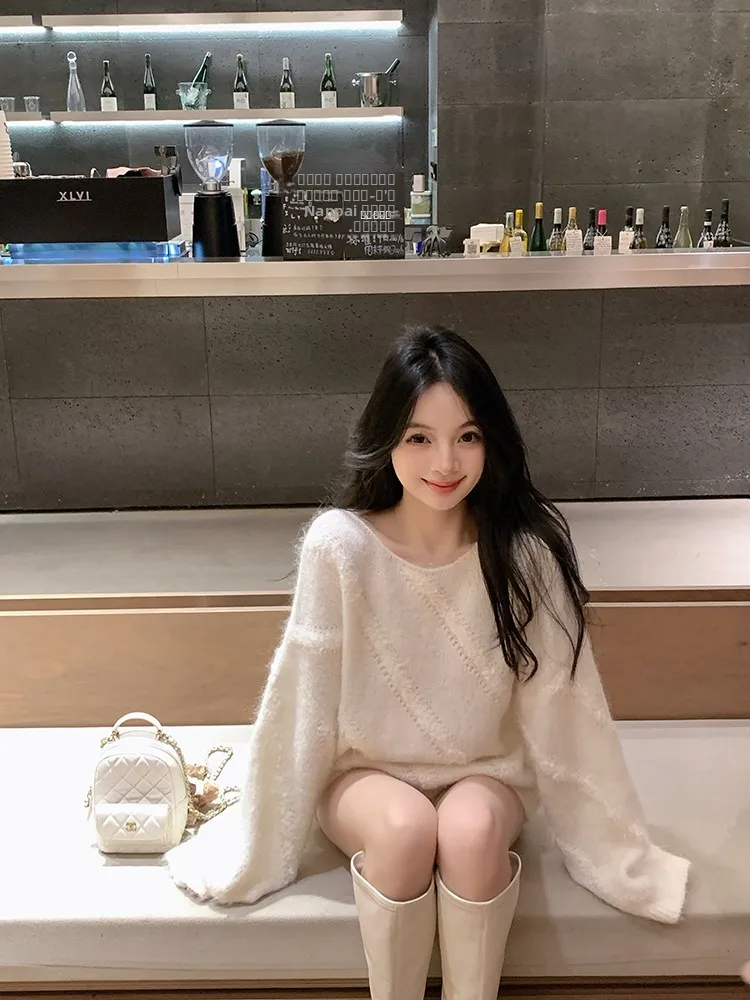 

Женский мягкий уютный белый свитер из альпаки ZhouYeye, свободный крой, круглый вырез, утолщенный, весна-осень