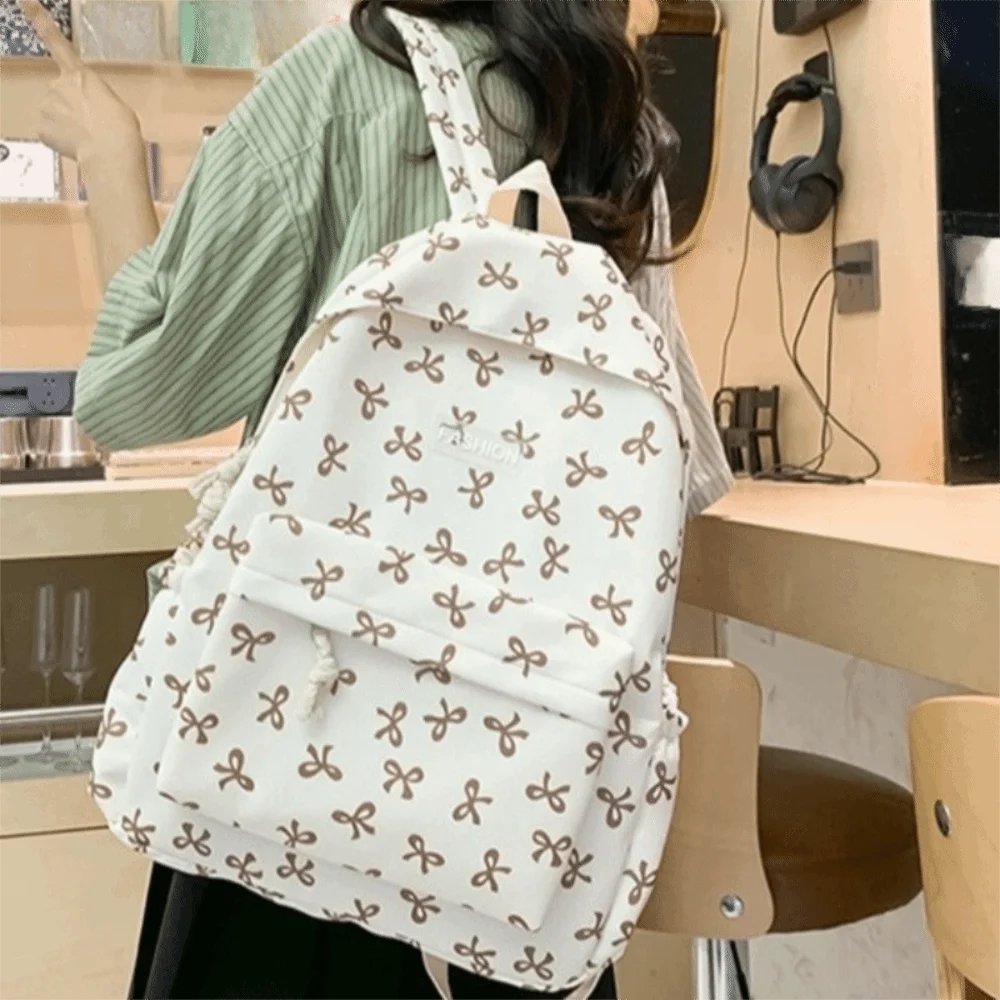 Zaino con fiocco in nylon Borsa da scuola per studenti leggera di grande capacità Tracolla regolabile Borsa a tracolla per adolescenti in stile giapponese