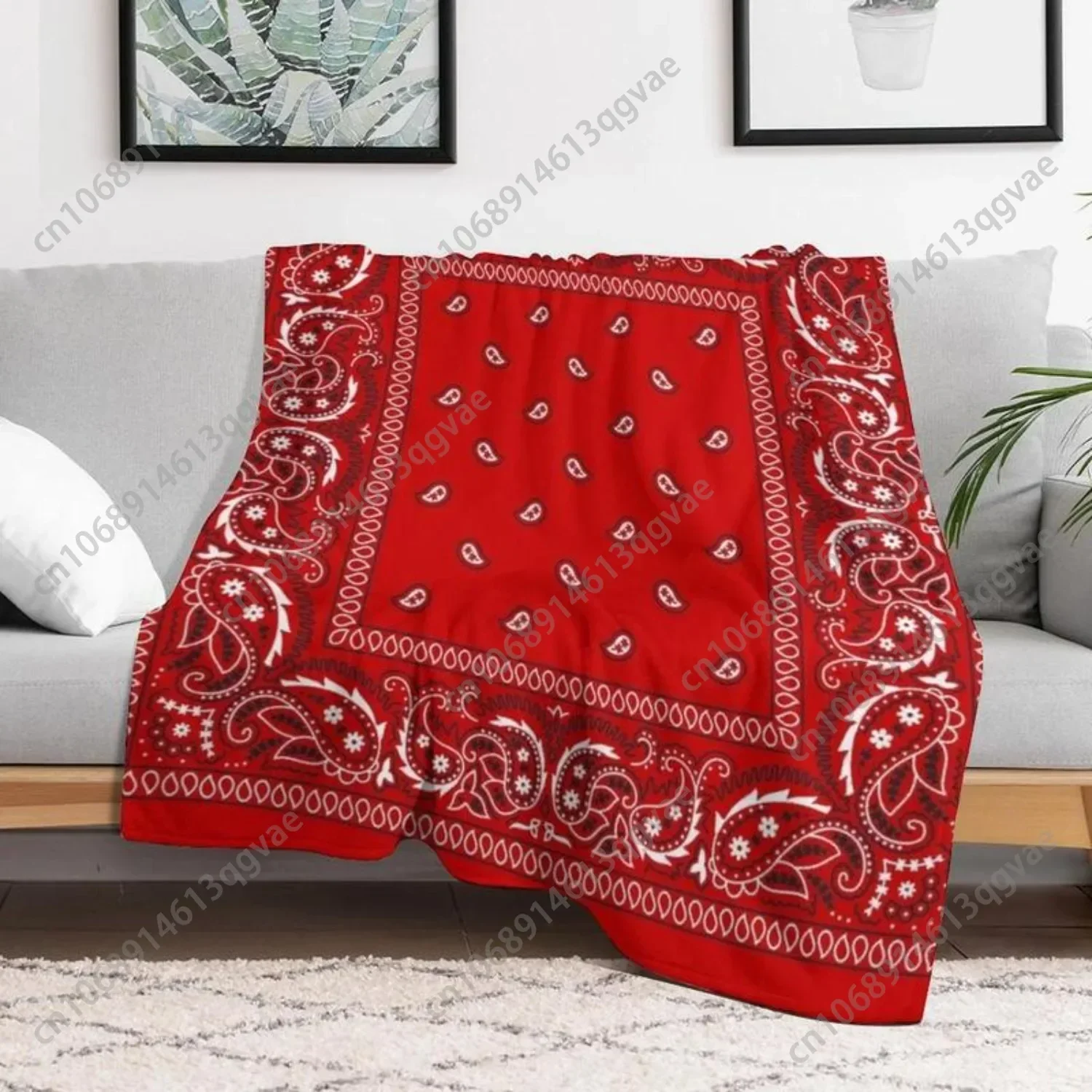 High Quality Bandana Inspired Red Throw Blanket Ultra Soft Thickened Material Single Size for Summer and Winter Comfort