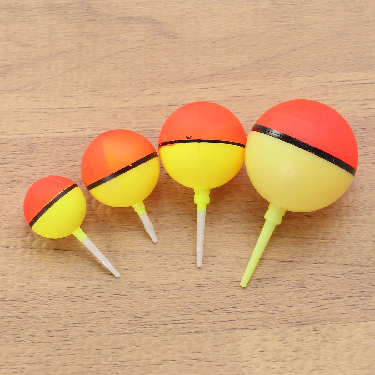 4pcs Fishing Floats Set Plastic Fishing Round Buoy Float Fishing Tackle Accessories(Red and Yellow)