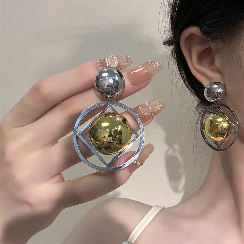 XIALUOKE European American Style Hollow Glossy Metal Square Geometric Large Earrings For Women Girls Fashion Party Jewelry