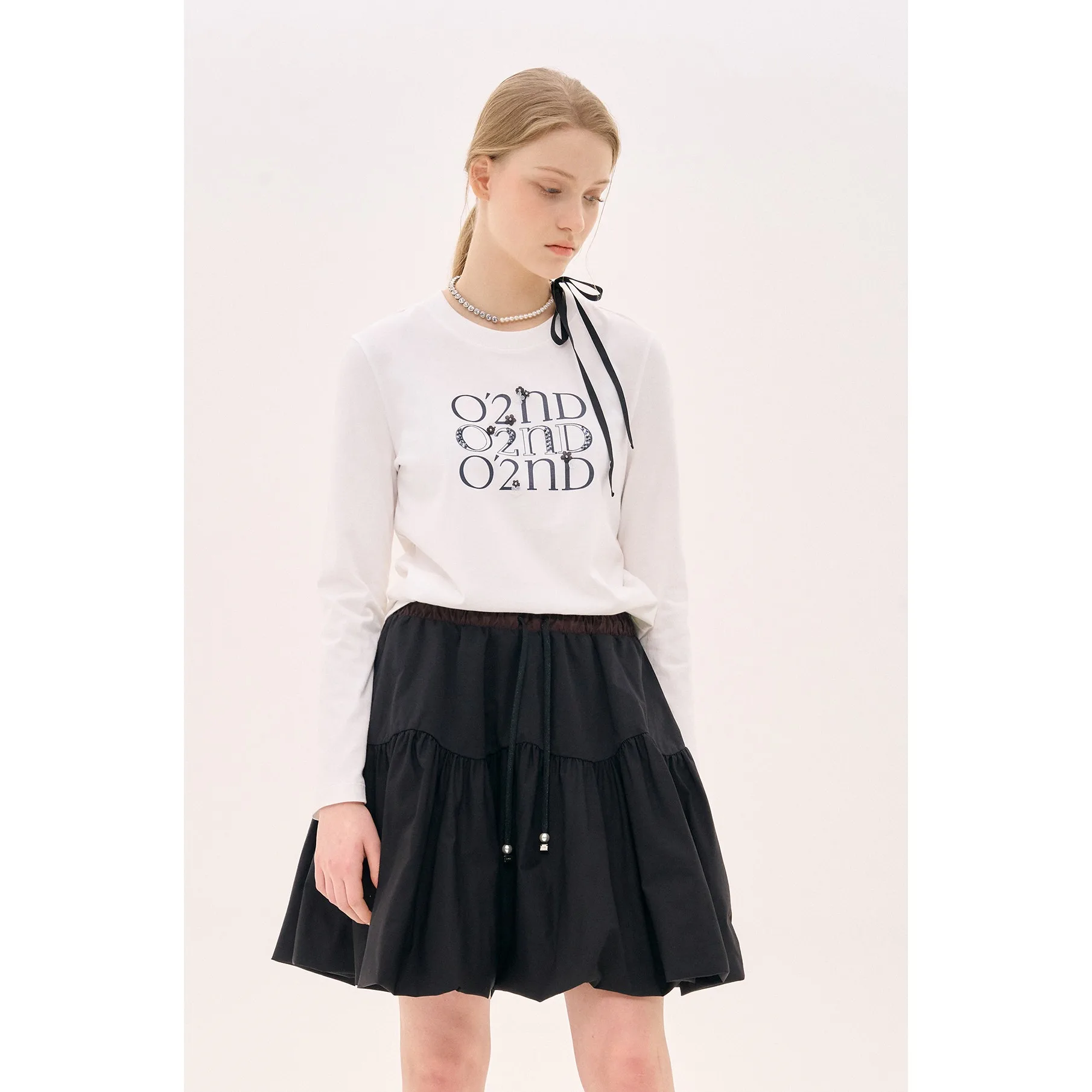 

Long Sve round Ne T-irt Women's Casual Street Sle Classic Print Overhead Top Slimming Fit Autumn 2023 Faion