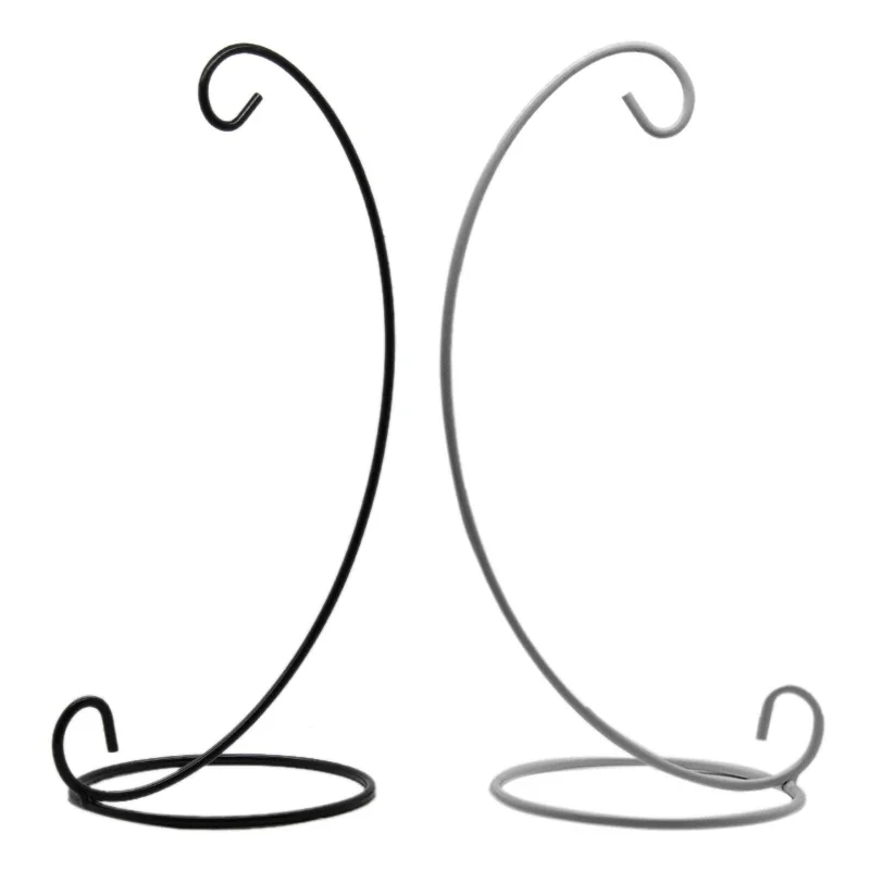 Iron Hanging Lantern Stand 4