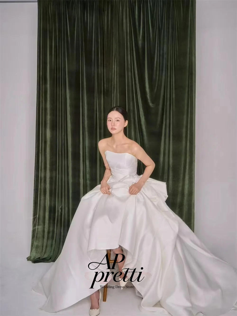 AP pretti Elegant Ivory Strapless Satin Korea Wedding Dress Photo Shoot Large Bow Ball Pleat Bridal Gown 2026 Customized