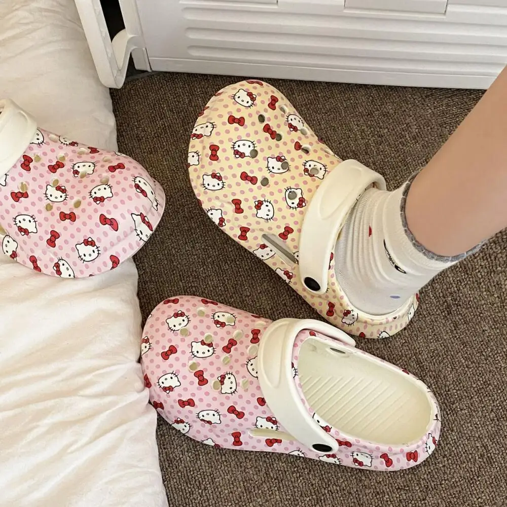 

Summer Cartoon Hello Kitty Female Eva Sandals Shoes Sanrio Kawaii Outdoor Women New Versatile Fashion Beach Slippers Girls Gift