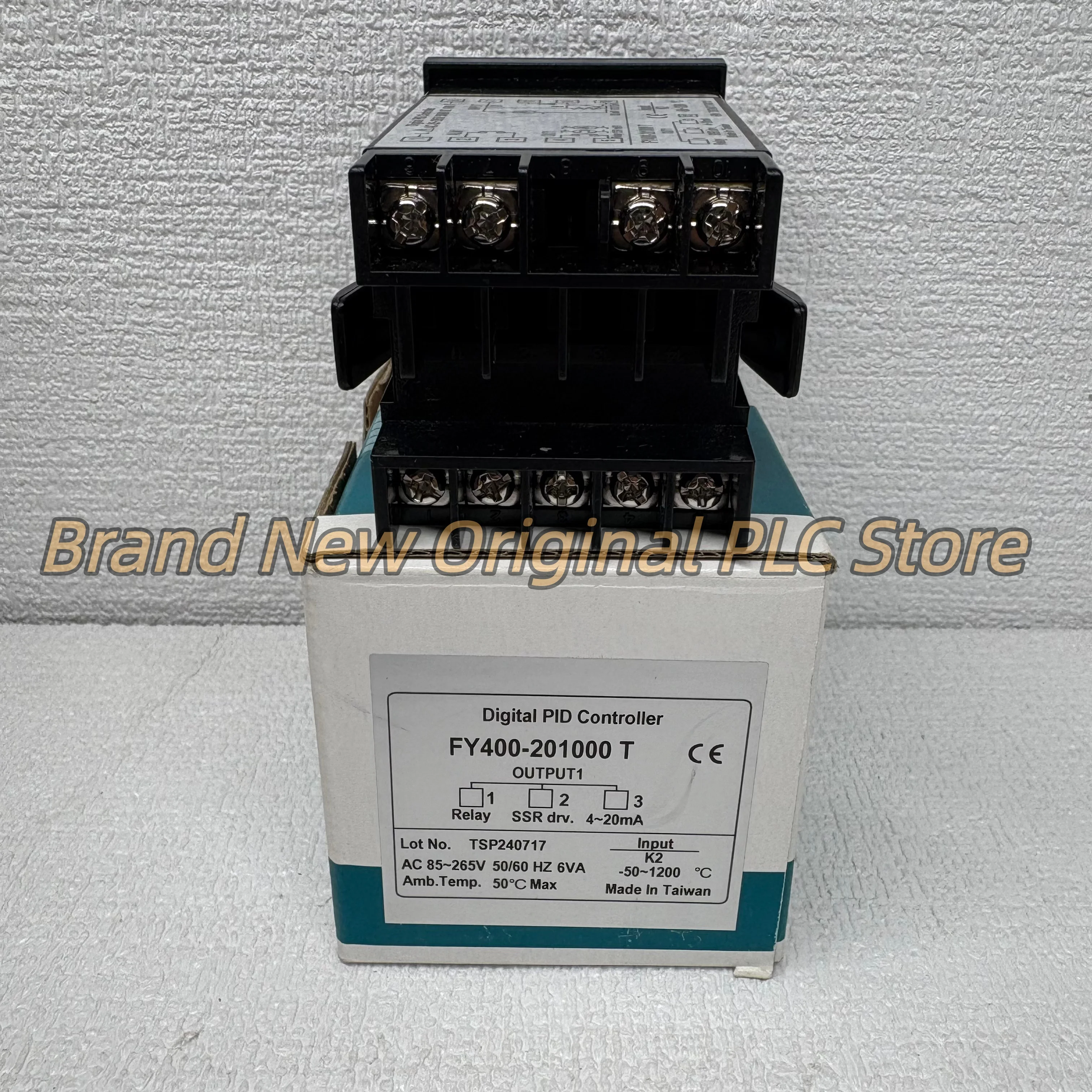 

Brand Temperature Controller FY400-201000T New