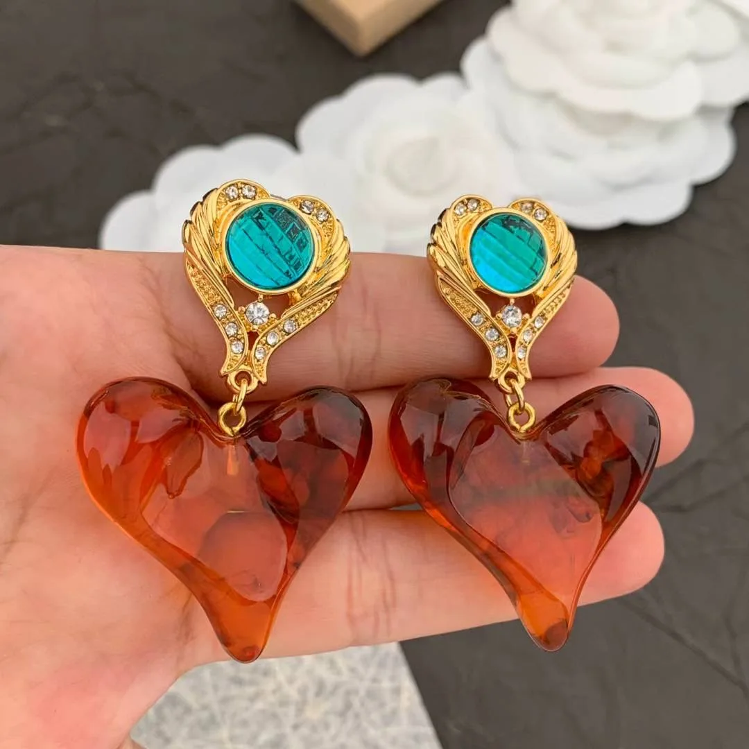 

Vintage Temperament Resin leopard print amber heart earrings for women's girl Jewelry accessories