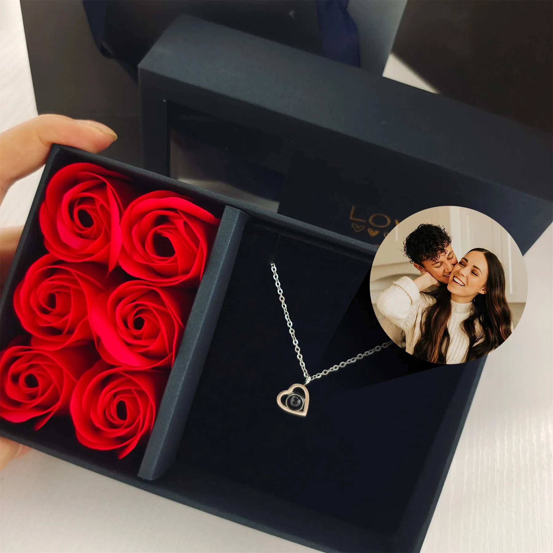 

Heart Shaped Stainless Steel Projectio Necklace in 100 Languages"I Love You" Valentine's Day Gifts Photo Projection Necklace