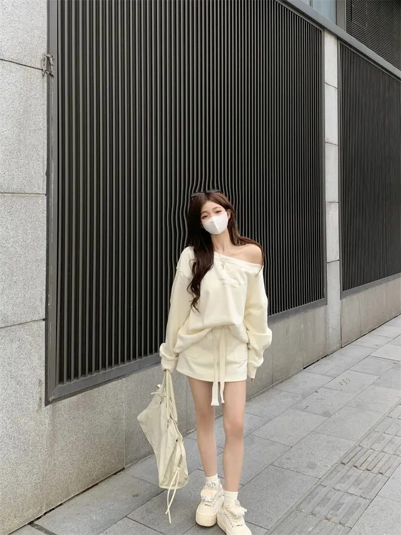 Women'S Cropped Sweatshirts 2000S Emo Handsome Crop Base Activewear Teen Sleeves Irregular Bared Waist Slimming Short Length