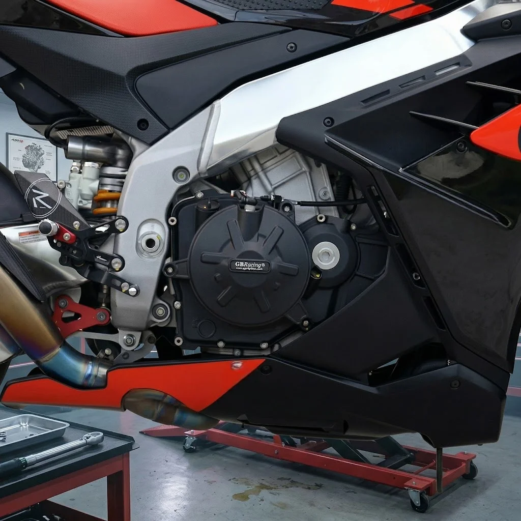 

Applicable to Motocross Accessorie Engine Cover Protection Set for Aprilia RSV4 RR 2015-2020