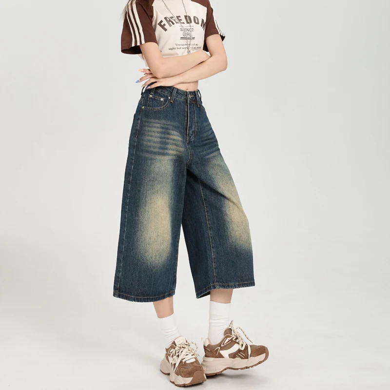 

American retro distressed wide-leg pants7Summer straight-leg denim cropped shorts with a loose fit