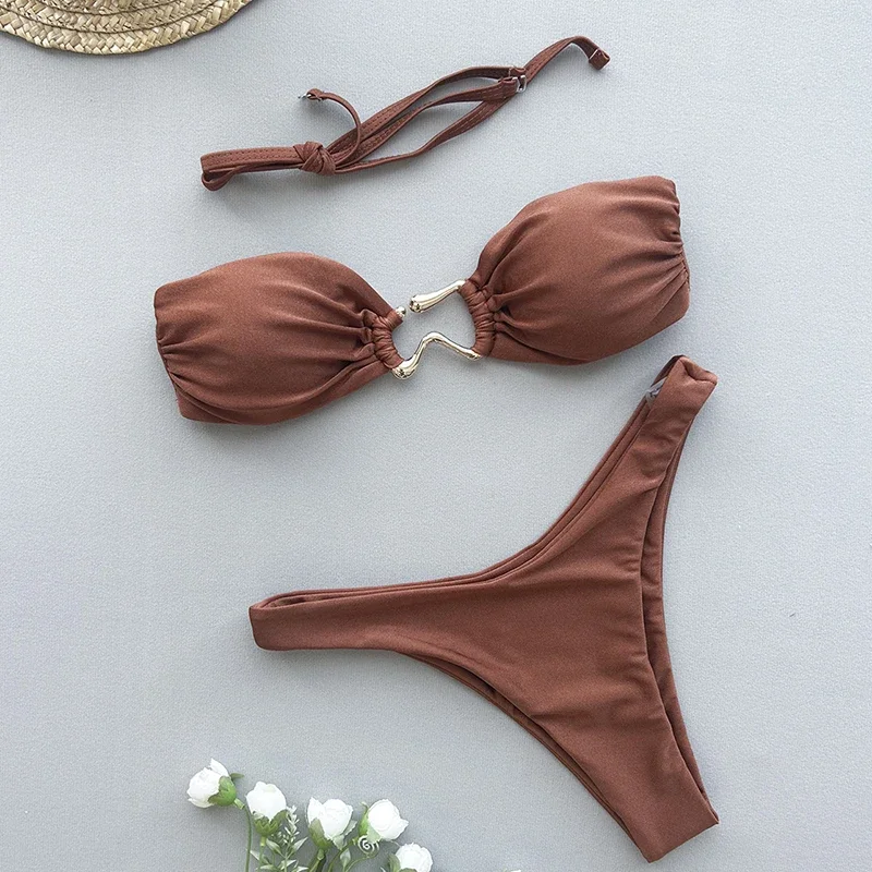 

Elegant Bikini Set Swimsuit Women Metal Decoration Hollow Out Halter G-string Bikini 2025 New Fashion Temperament Two Piece Sets