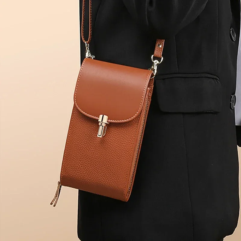 Genuine Leather Phone Bag Solid Color Flip Round Lock Bag Women\'s Crossbody Bag with Long Shoulder Strap and Credit Card Slot