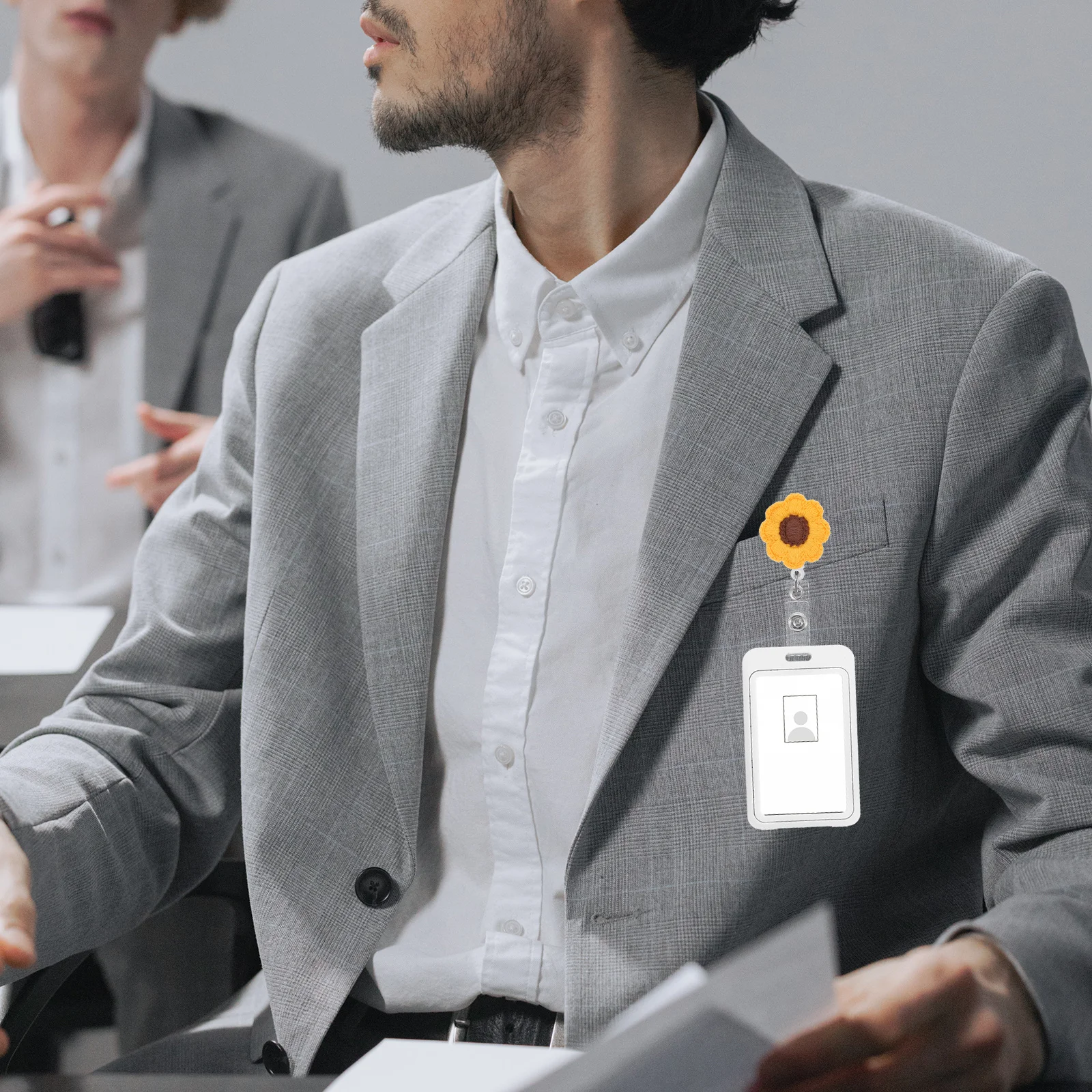 

2Pcs Lovely Sunflower Badge Clip Retractable Id Cards Holder Premium ABS Felt Material for Teacher Student Volunteer Name Cards