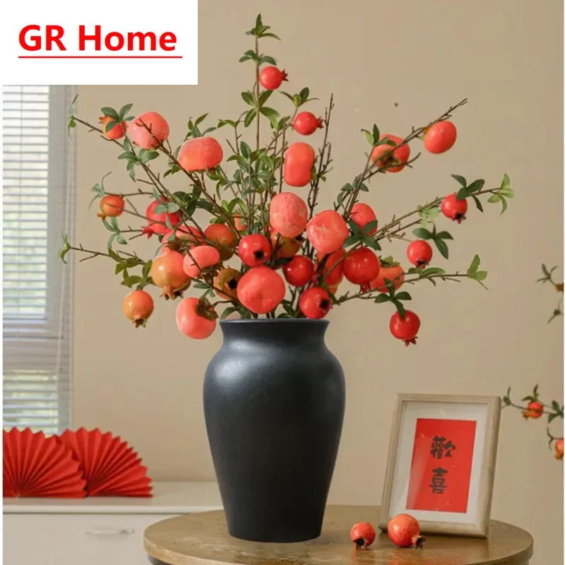 Large-caliber ceramic vases, vintage black clay pots, decorative ornaments for homes and homestays, dried flower containers