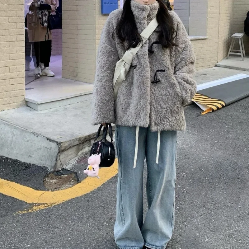 

Autumn Winter New Stand Up Collar Horn Buckle Women's Clothing Medium to Long Faux Fur Lamb Fur for Warmth Fashion Chic Coats